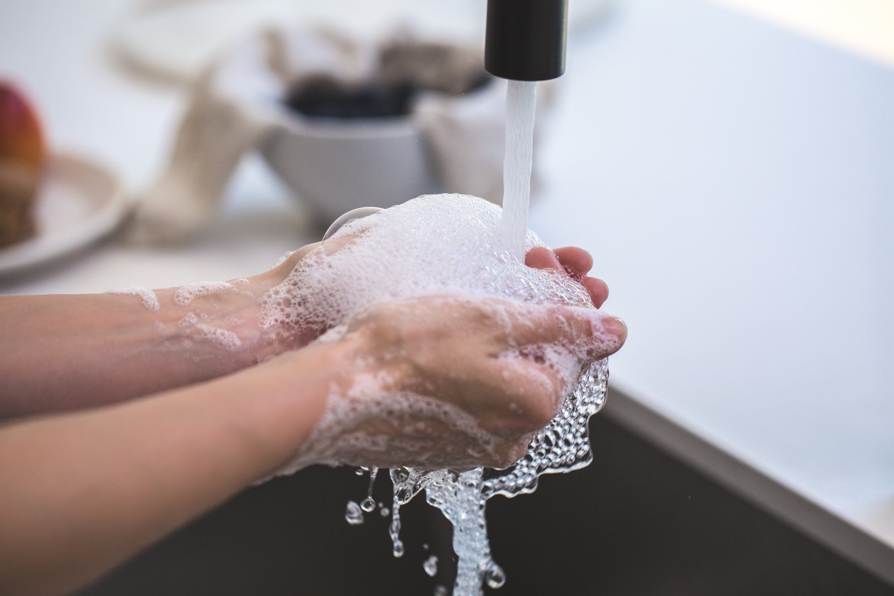 4 Essential Steps to a Healthy Clean Tattoo